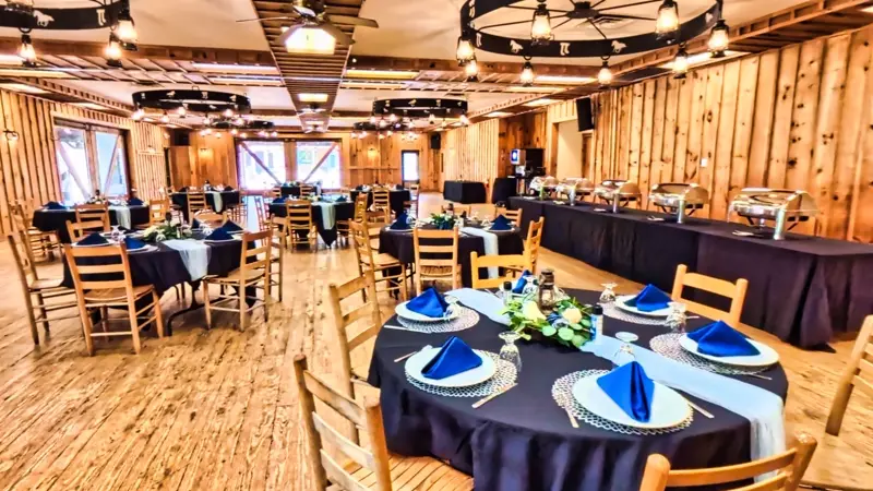 Back Forty - Dance Hall at Double JJ Resort